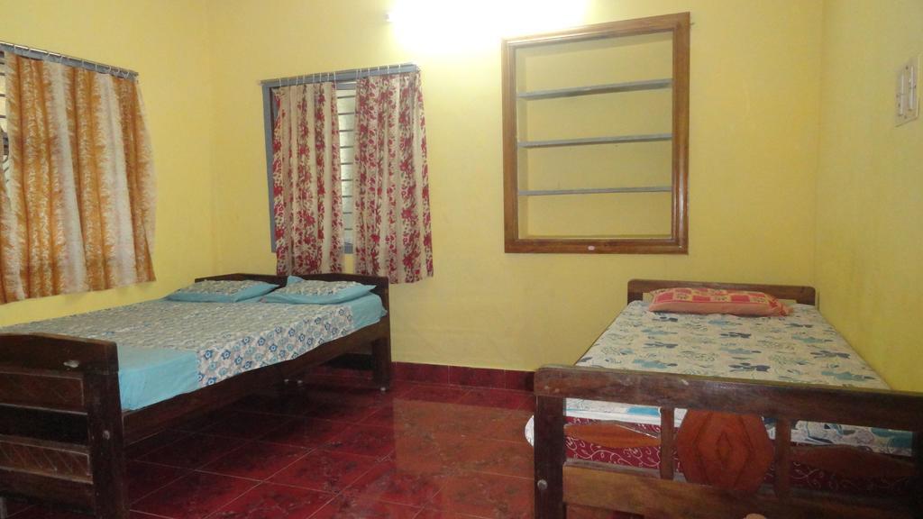 Naga Palace Hotel Гокарна Екстериор снимка
